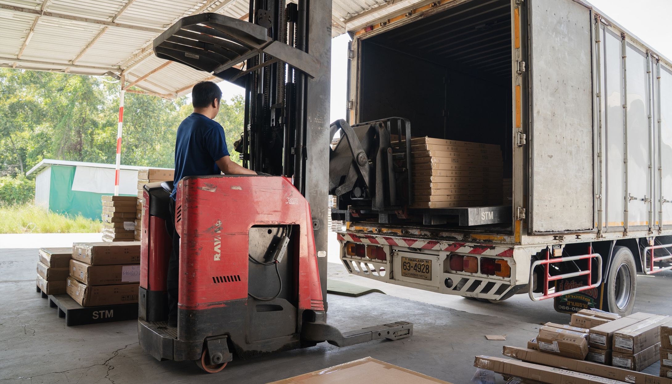 Order Picking - Loading