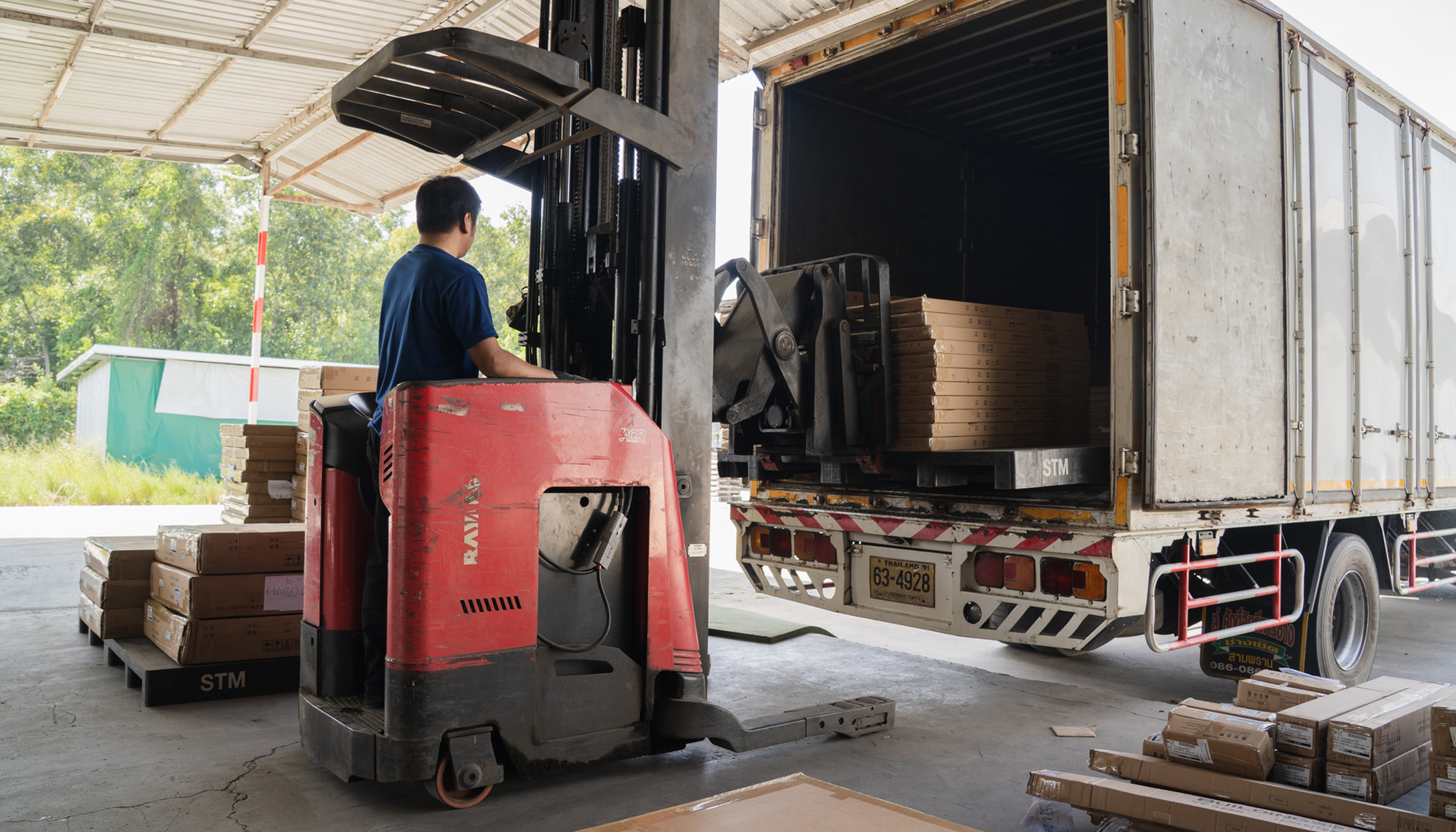 Order Picking - Loading