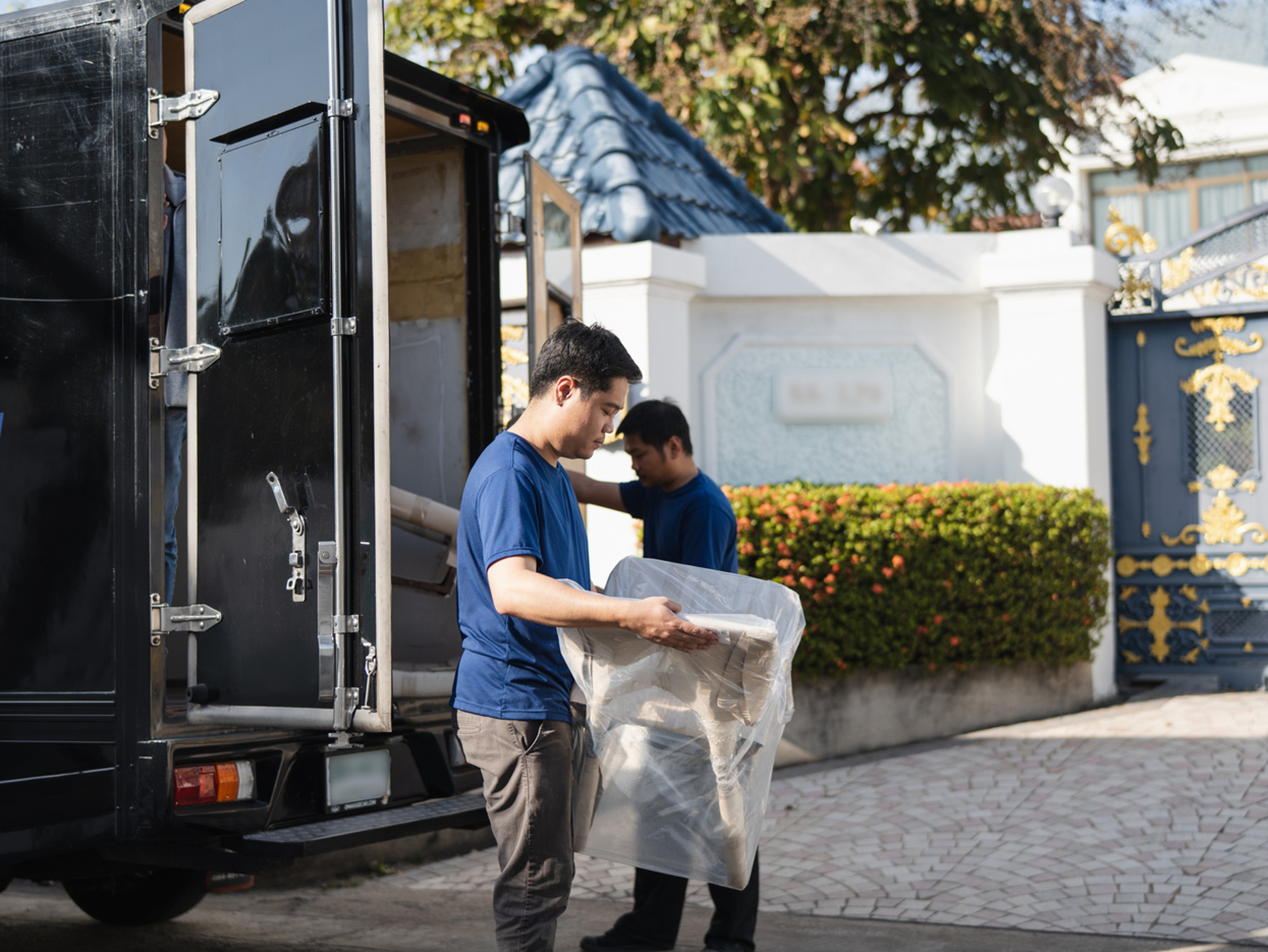 การจัดส่งถึงหน้าร้านหรือบ้าน